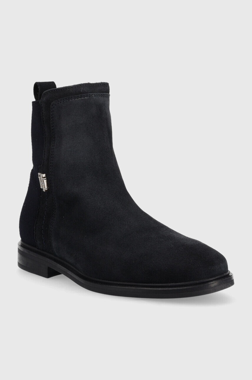 Tommy Hilfiger Велурени боти челси Th Essentials Flat Boot в тъмносиньо с равна подметка - Pepit.bg