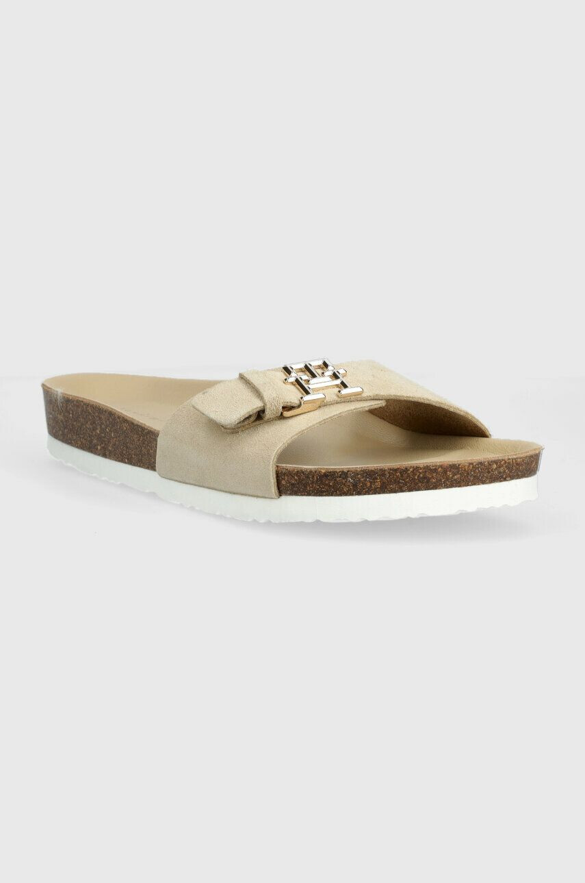 Tommy Hilfiger Велурени чехли TH MULE SANDAL SUEDE в бежово FW0FW07071 - Pepit.bg