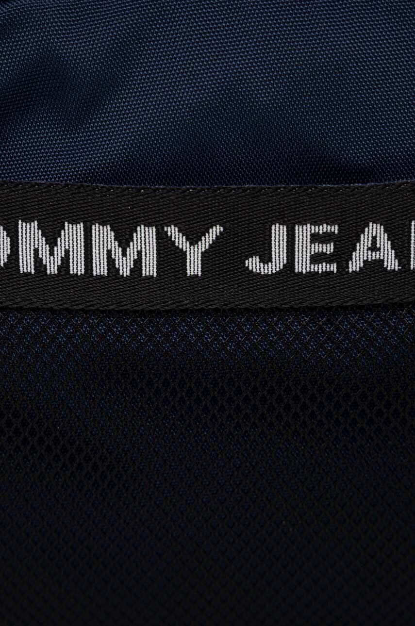 Tommy Jeans Чанта през рамо в черно - Pepit.bg