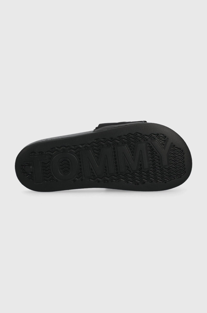 Tommy Jeans Чехли Padded Pool Slide в черно - Pepit.bg