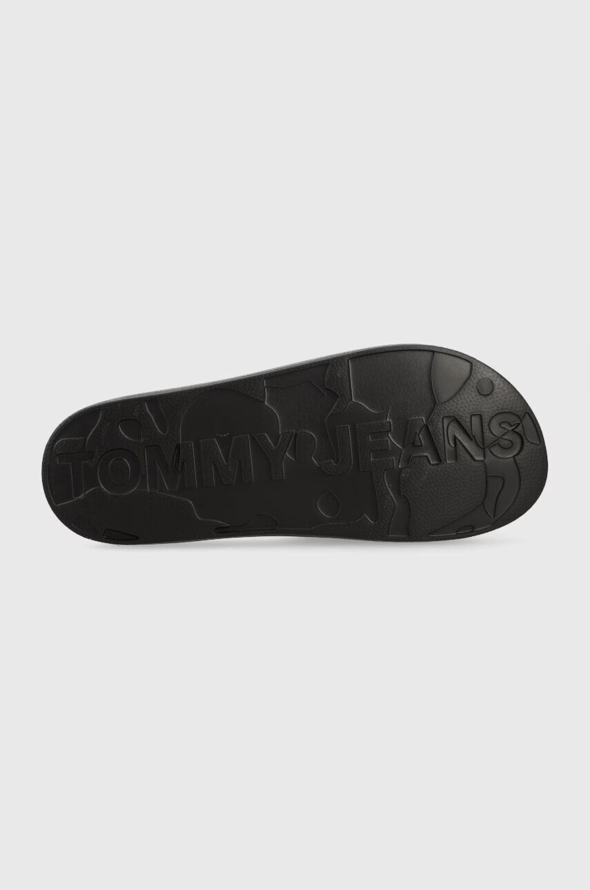 Tommy Jeans Чехли BASIC SLIDE в черно EM0EM01144 - Pepit.bg