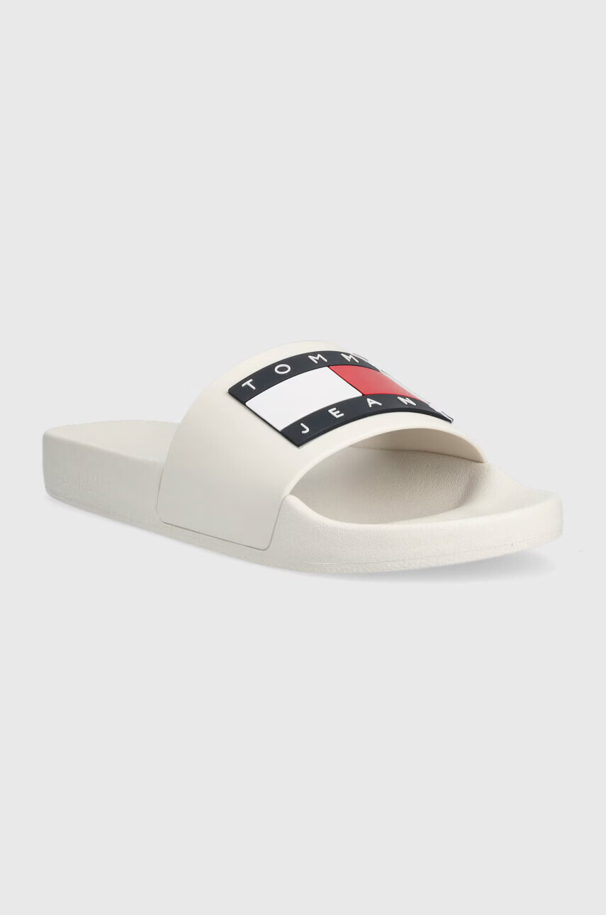 Tommy Jeans Чехли FLAG POOL SLD ESS в бяло EN0EN02115 - Pepit.bg