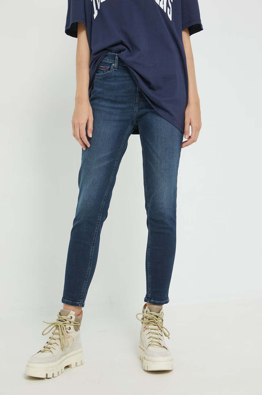 Tommy Jeans Дънки в със стандартна талия - Pepit.bg