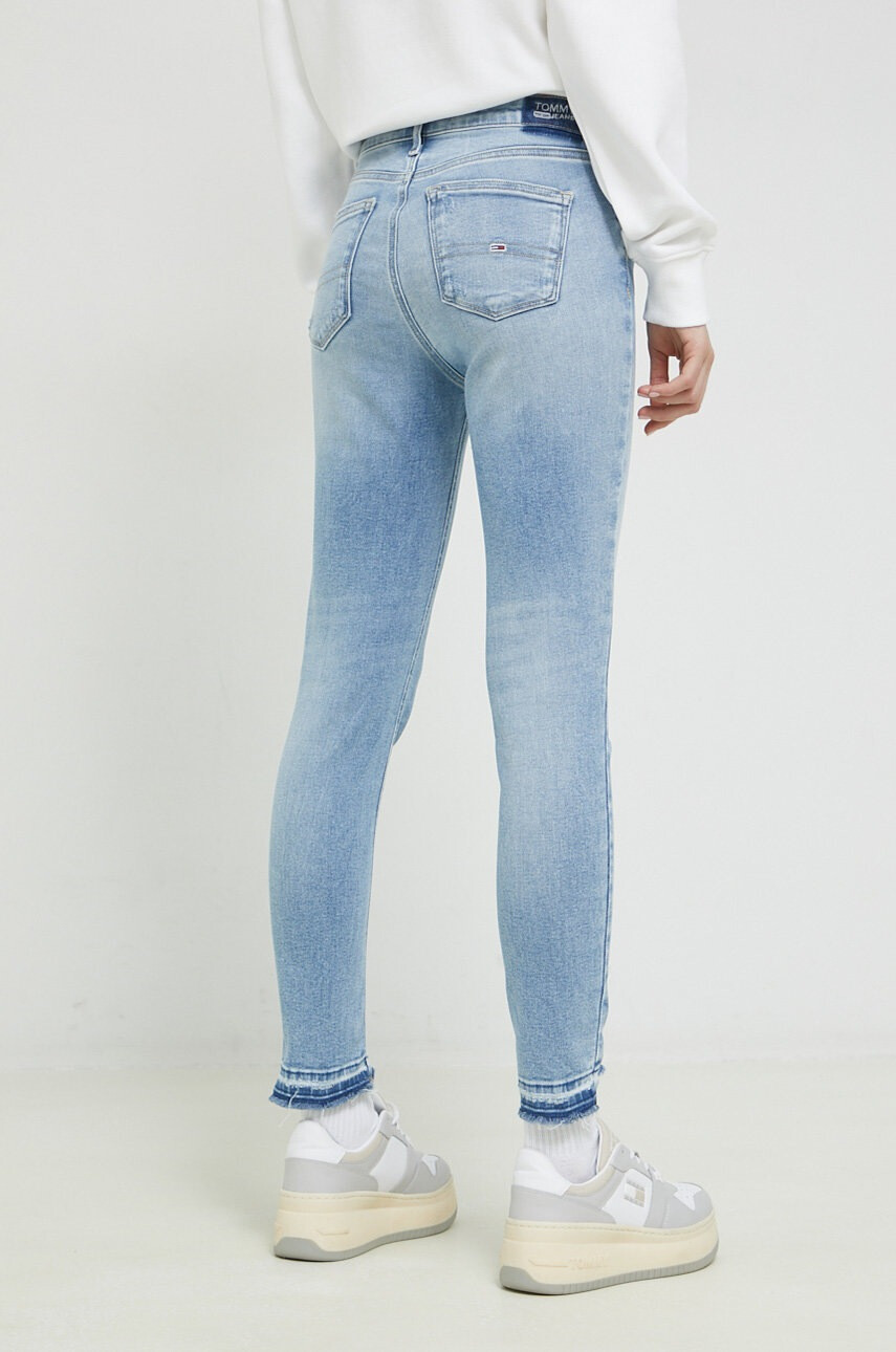 Tommy Jeans Дънки в синьо - Pepit.bg