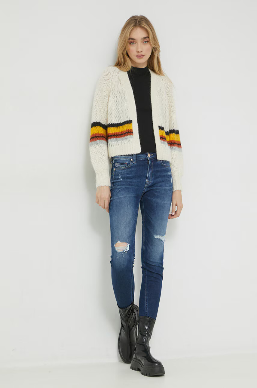 Tommy Jeans Дънки в със стандартна талия - Pepit.bg