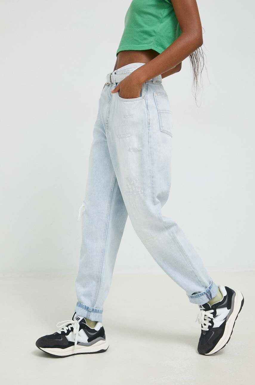 Tommy Jeans Дънки в с висока талия - Pepit.bg