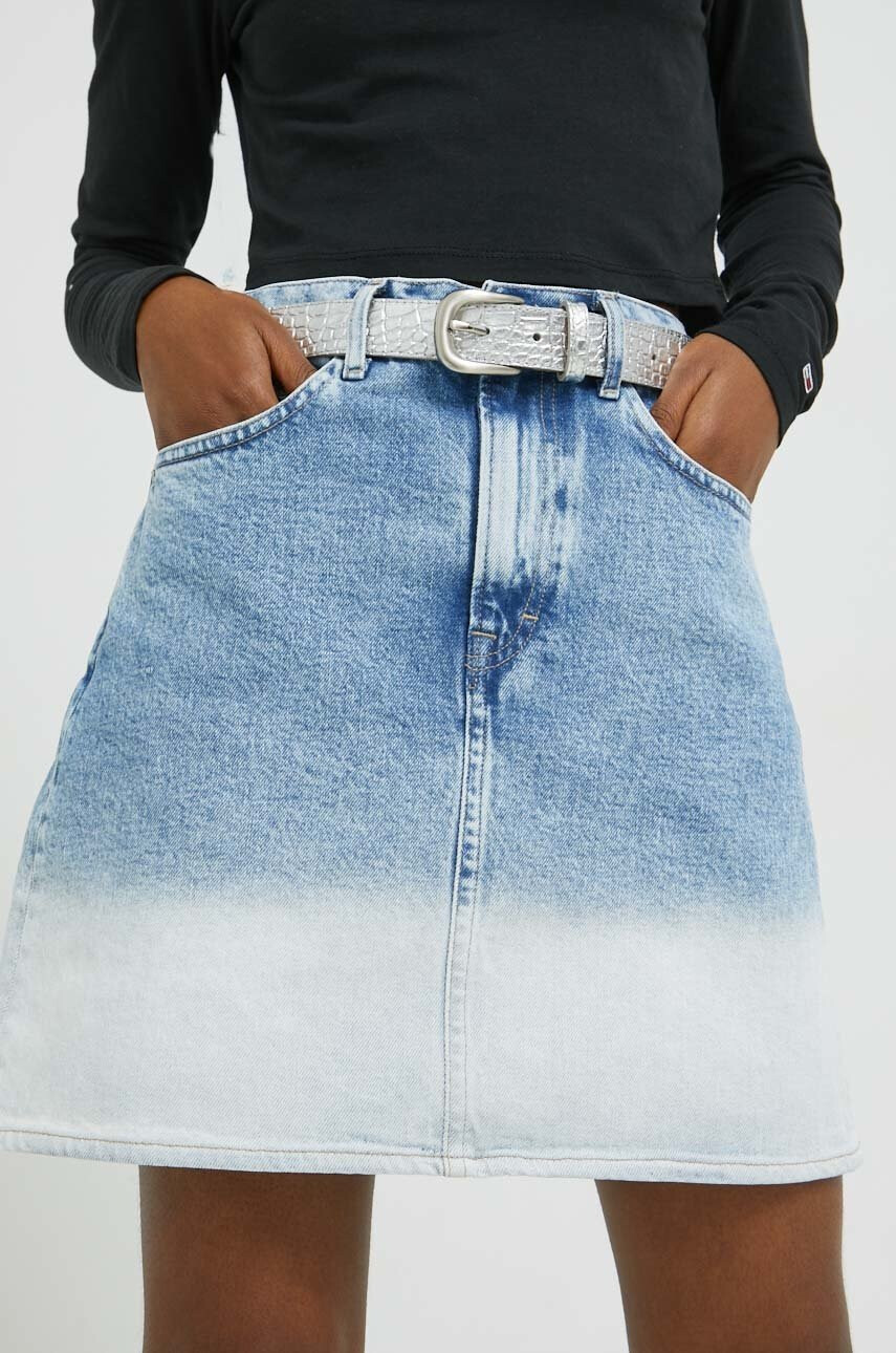 Tommy Jeans Дънкова пола - Pepit.bg