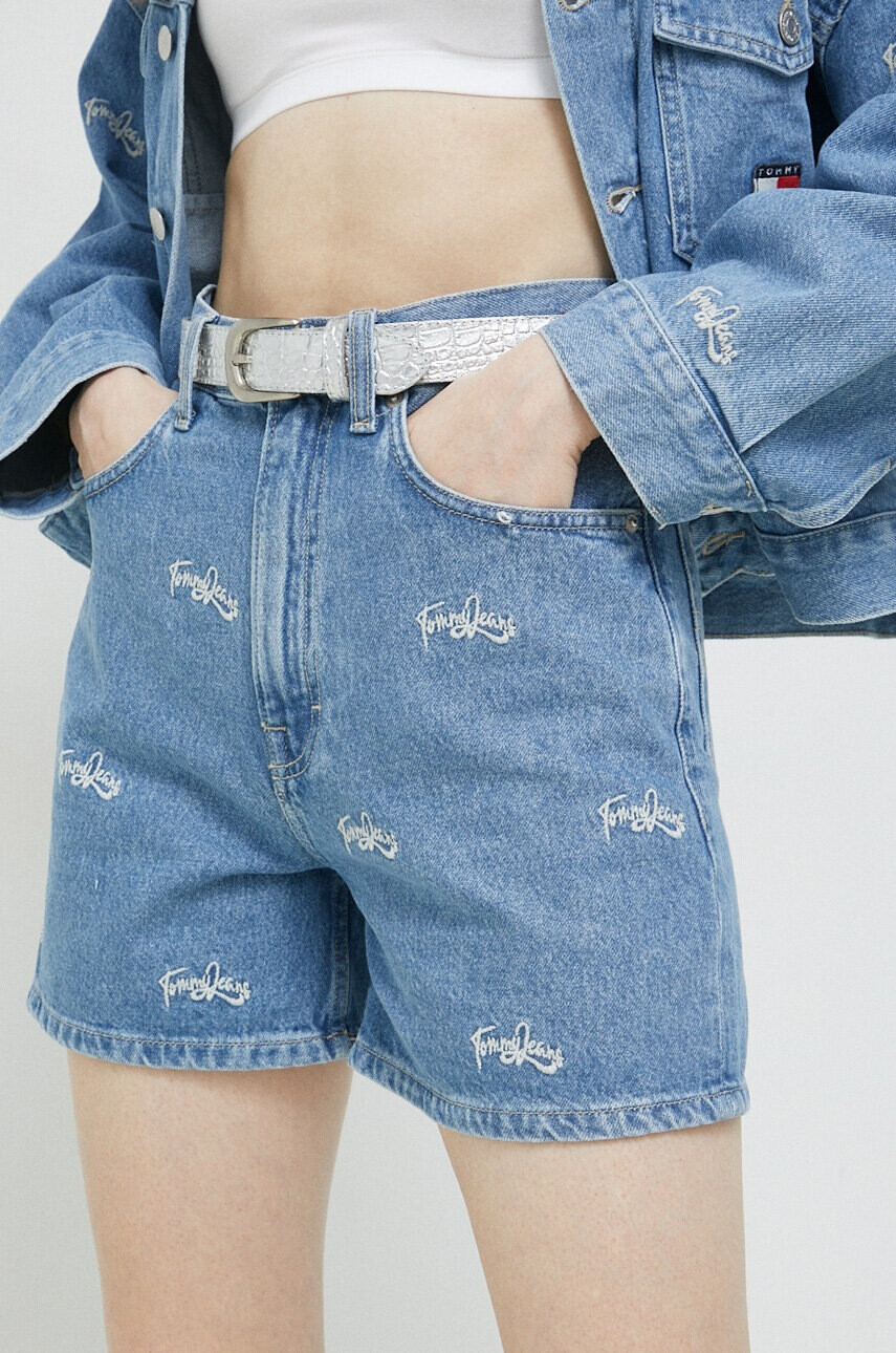 Tommy Jeans Дънкови къси панталони - Pepit.bg