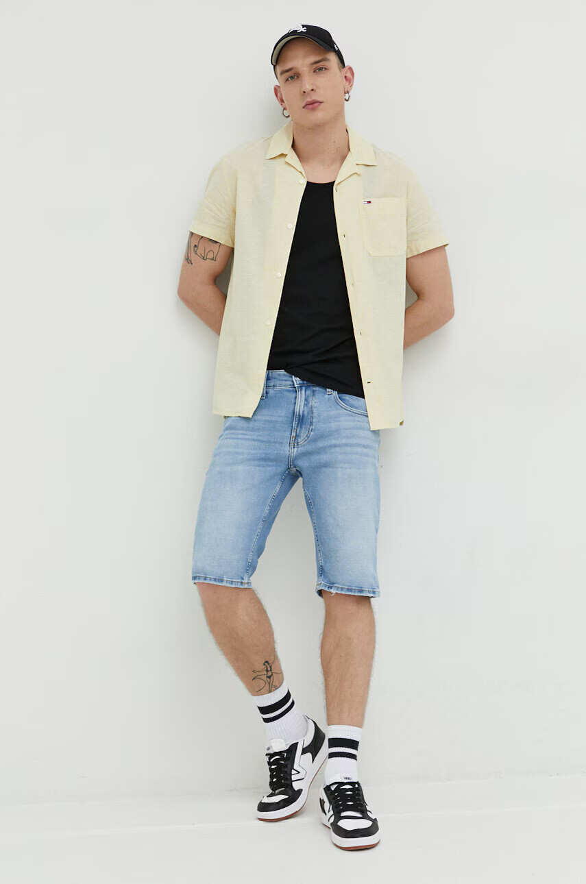 Tommy Jeans Дънкови къси панталони в синьо - Pepit.bg