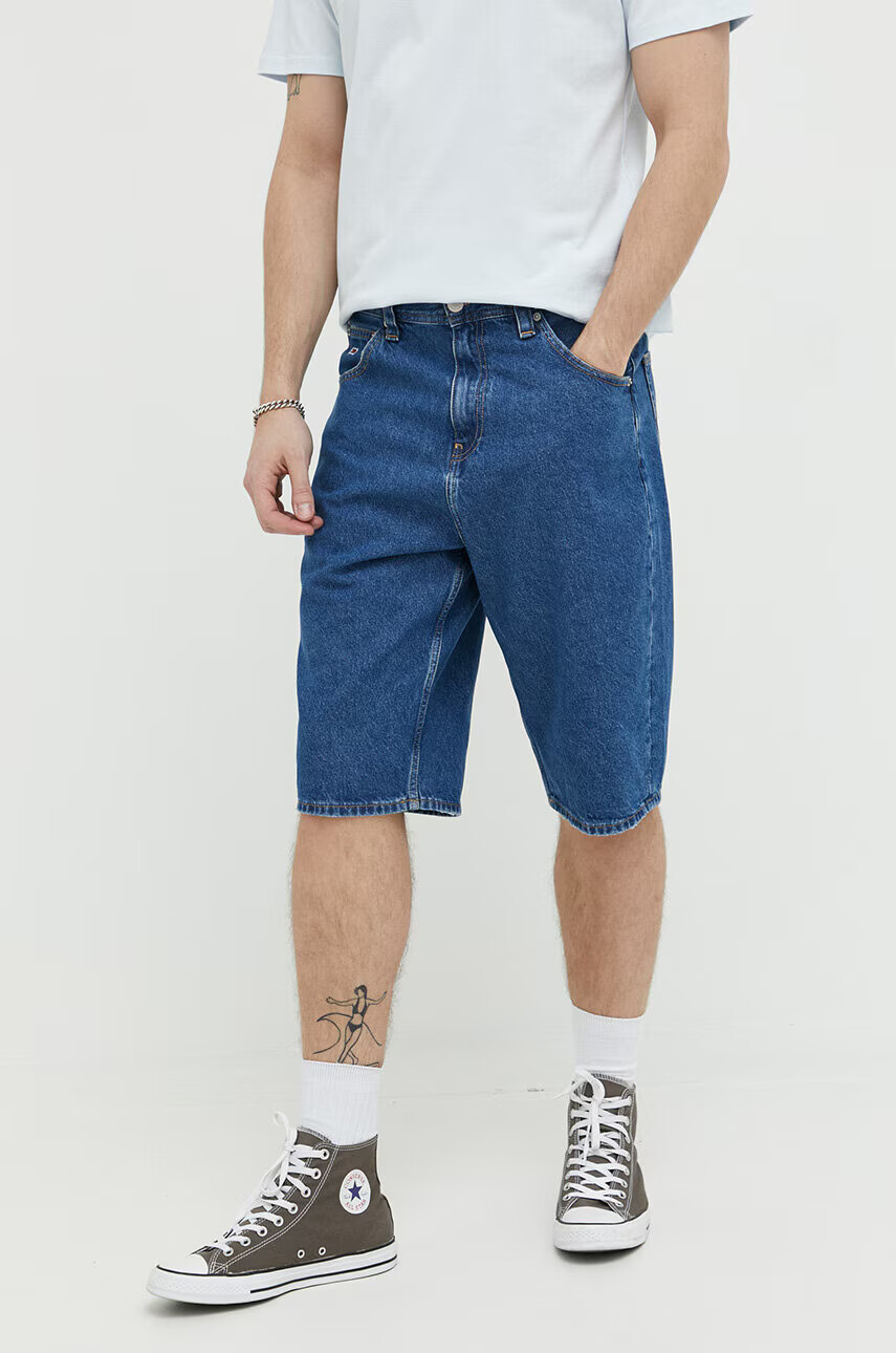 Tommy Jeans Дънкови къси панталони в синьо - Pepit.bg