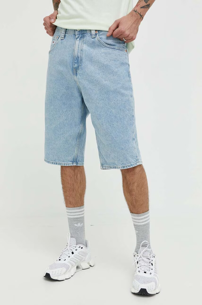 Tommy Jeans Дънкови къси панталони в синьо - Pepit.bg