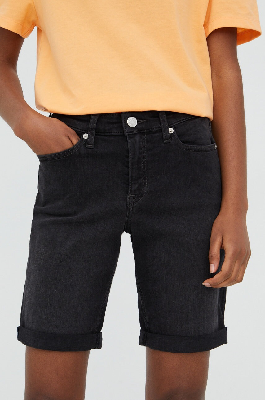 Tommy Jeans Дънкови къси панталони Bf0281 - Pepit.bg