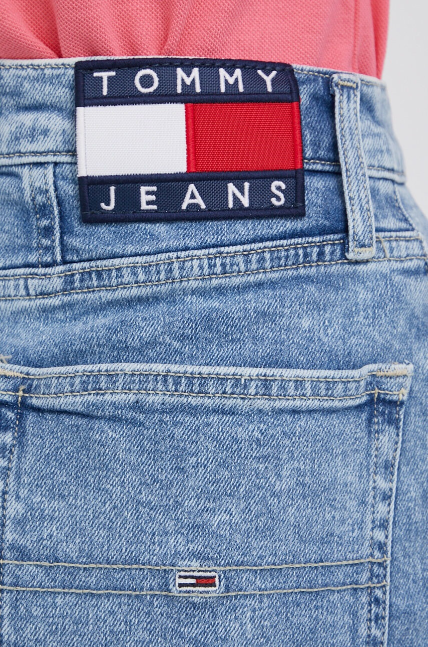 Tommy Jeans Дънкови къси панталони Bf6131 - Pepit.bg
