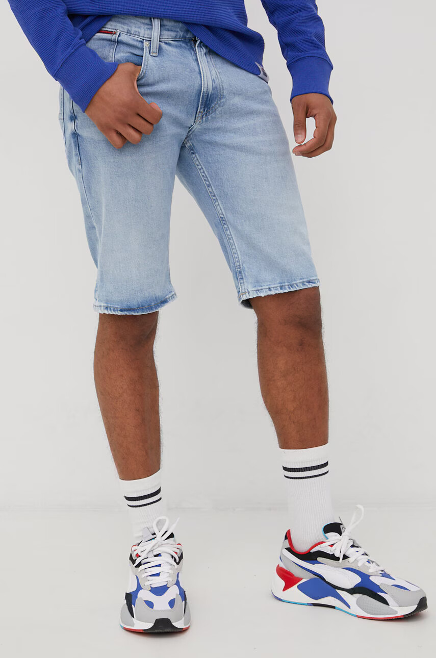 Tommy Jeans Дънкови къси панталони Ronnie - Pepit.bg