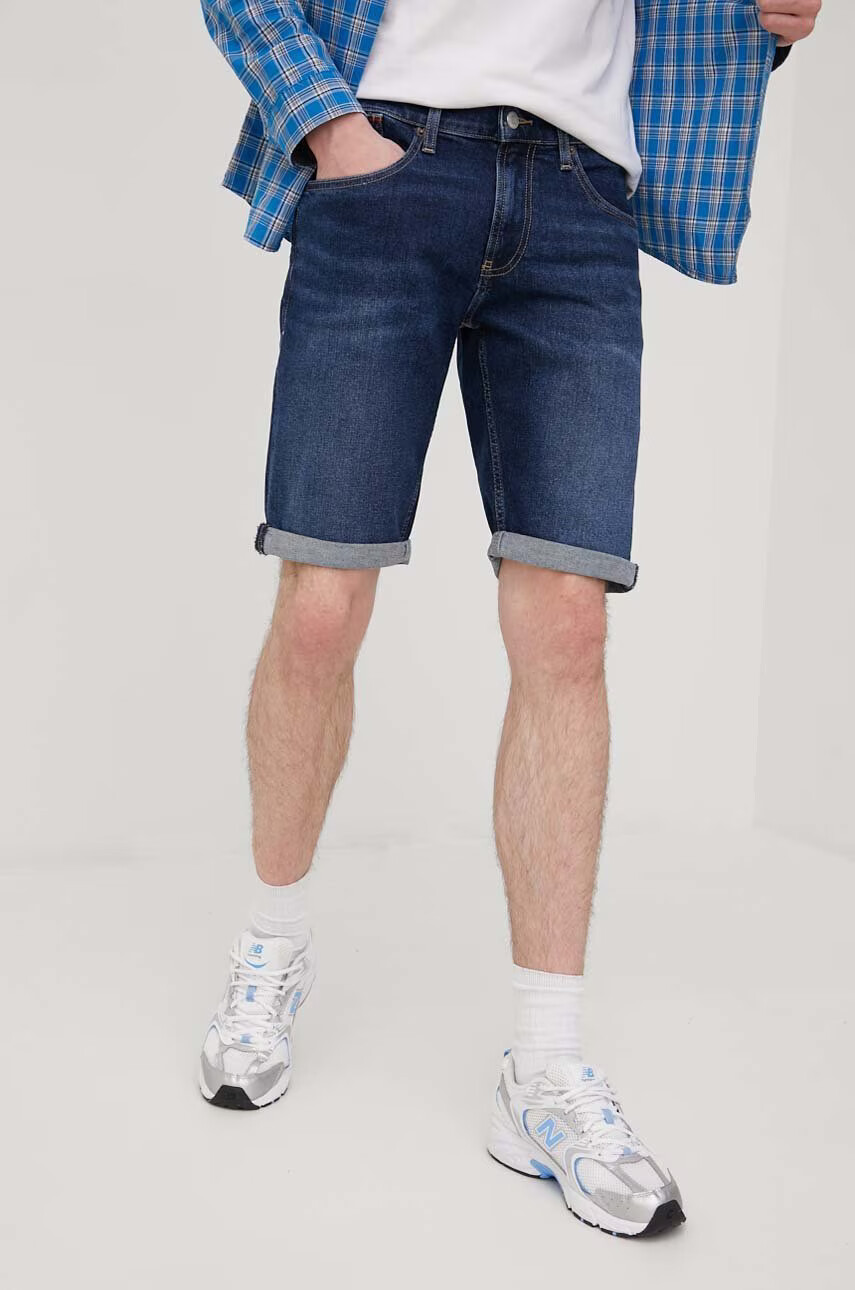 Tommy Jeans Дънкови къси панталони Ronnie - Pepit.bg