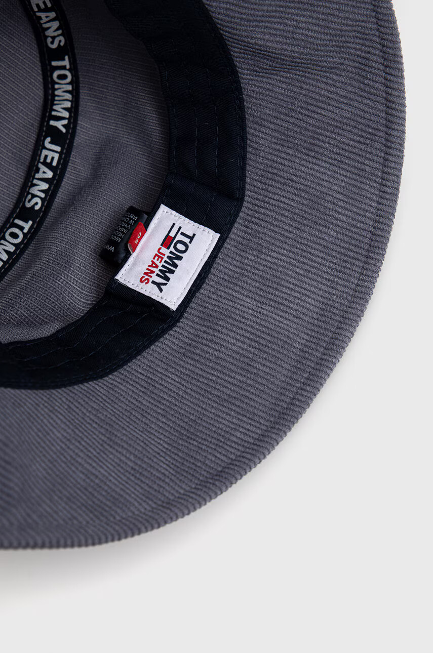 Tommy Jeans Джинсова капела в лилаво - Pepit.bg