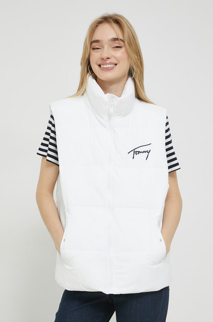 Tommy Jeans Елек дамски в бяло със зимна изолация - Pepit.bg