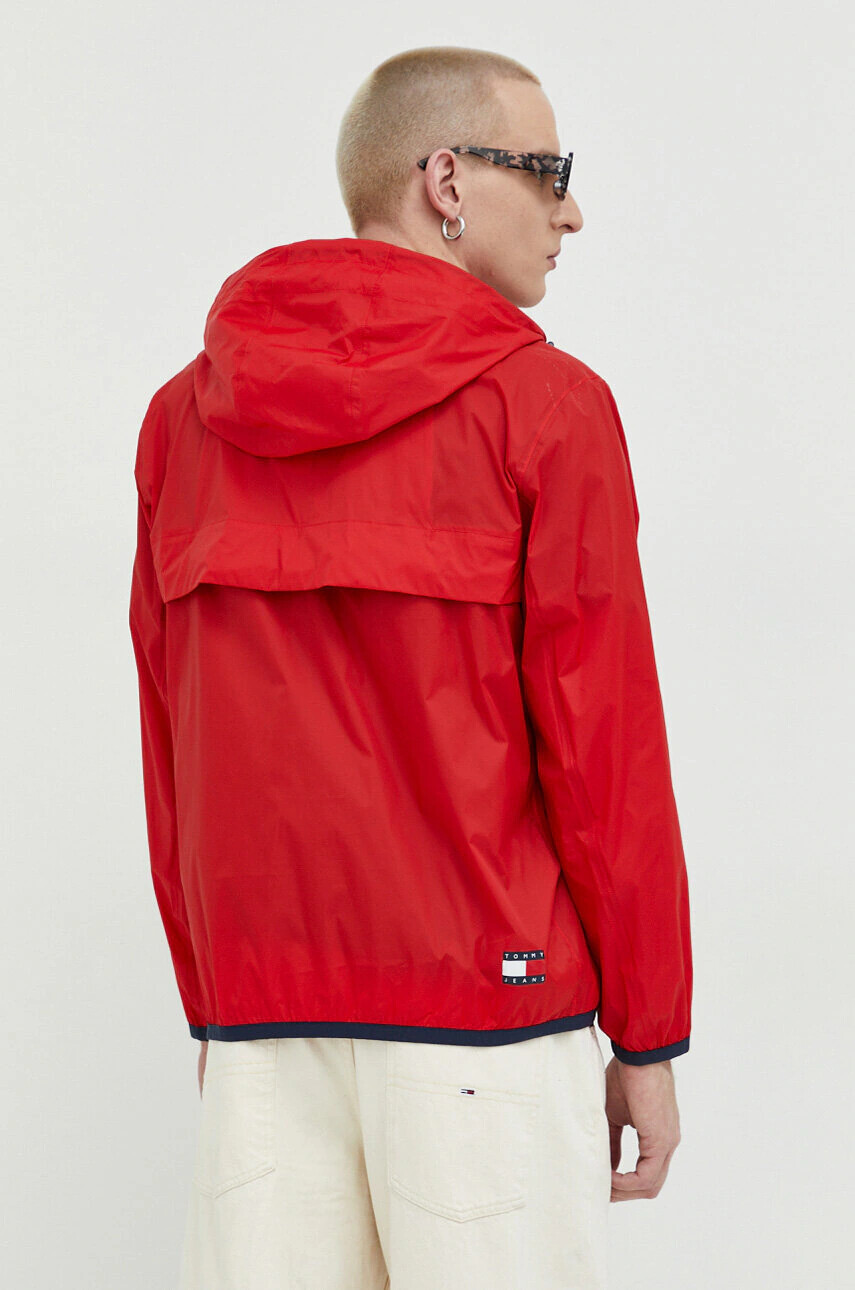 Tommy Jeans Яке в розово с преходна изолация - Pepit.bg