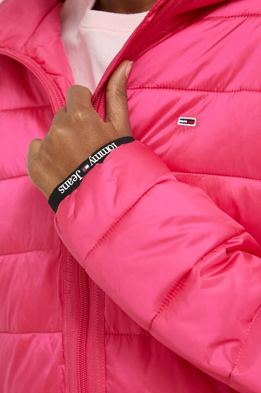 Tommy Jeans Яке в розово с преходна изолация - Pepit.bg