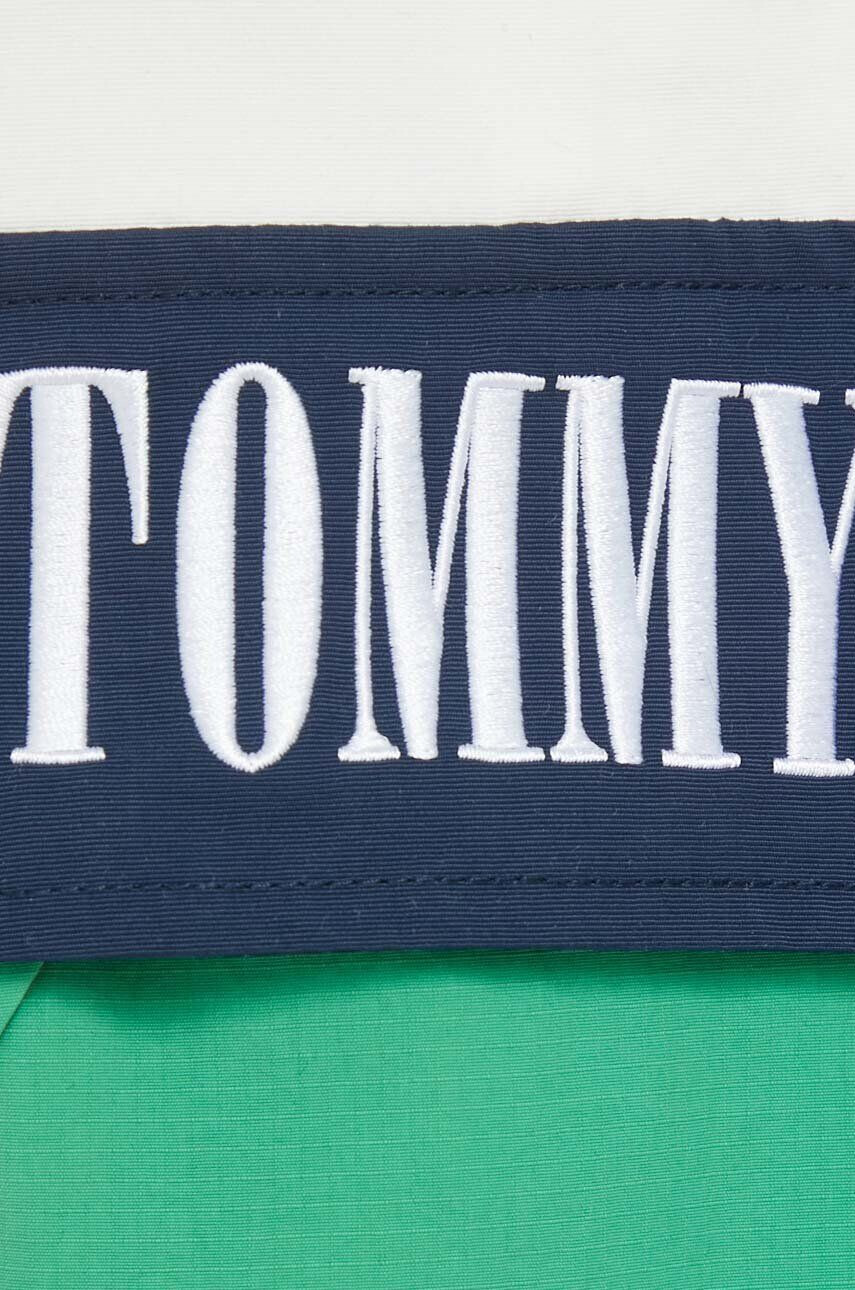 Tommy Jeans Яке в зелено с преходна изолация с уголемена кройка - Pepit.bg