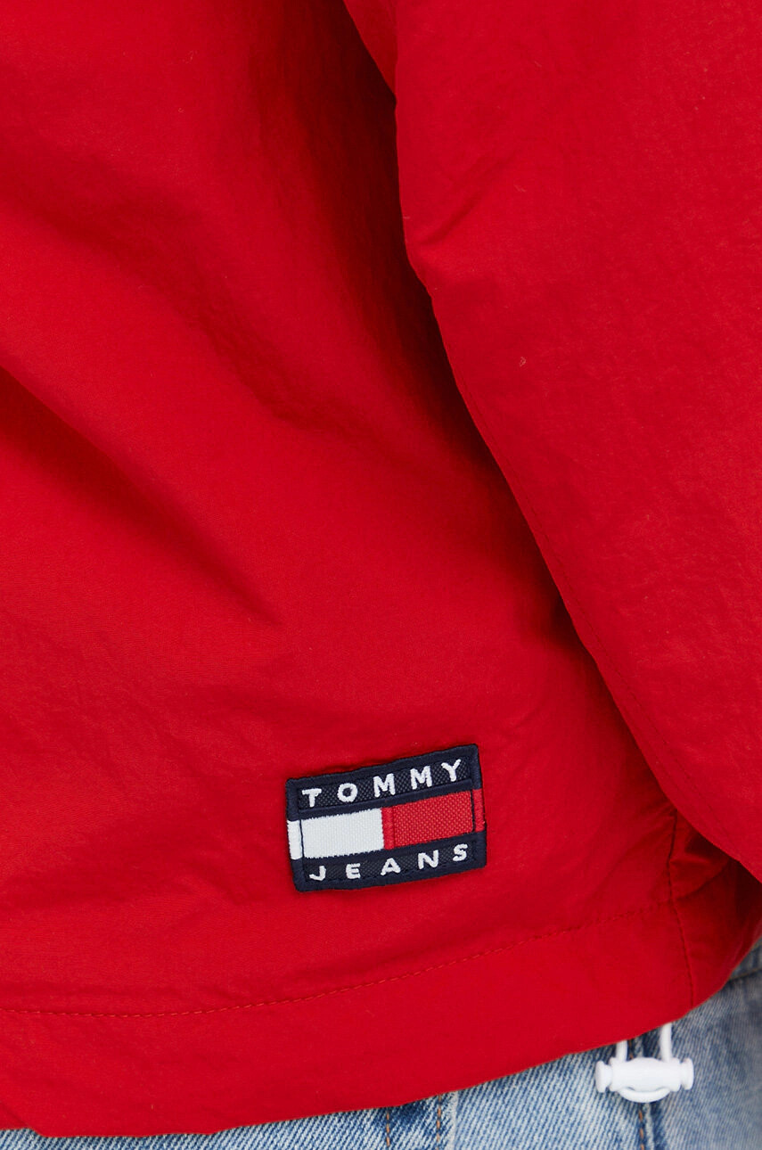 Tommy Jeans Яке в червено с преходна изолация - Pepit.bg