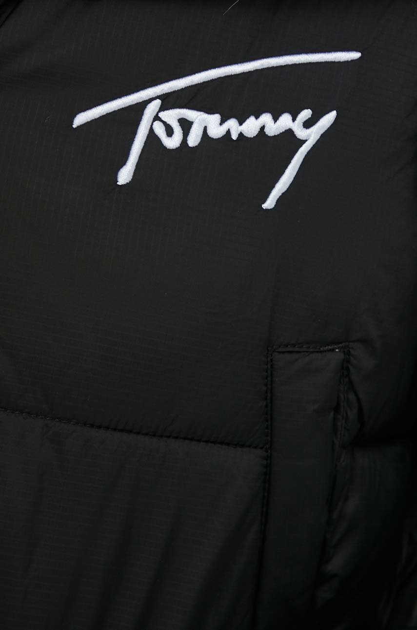 Tommy Jeans Яке в черно със зимна изолация - Pepit.bg