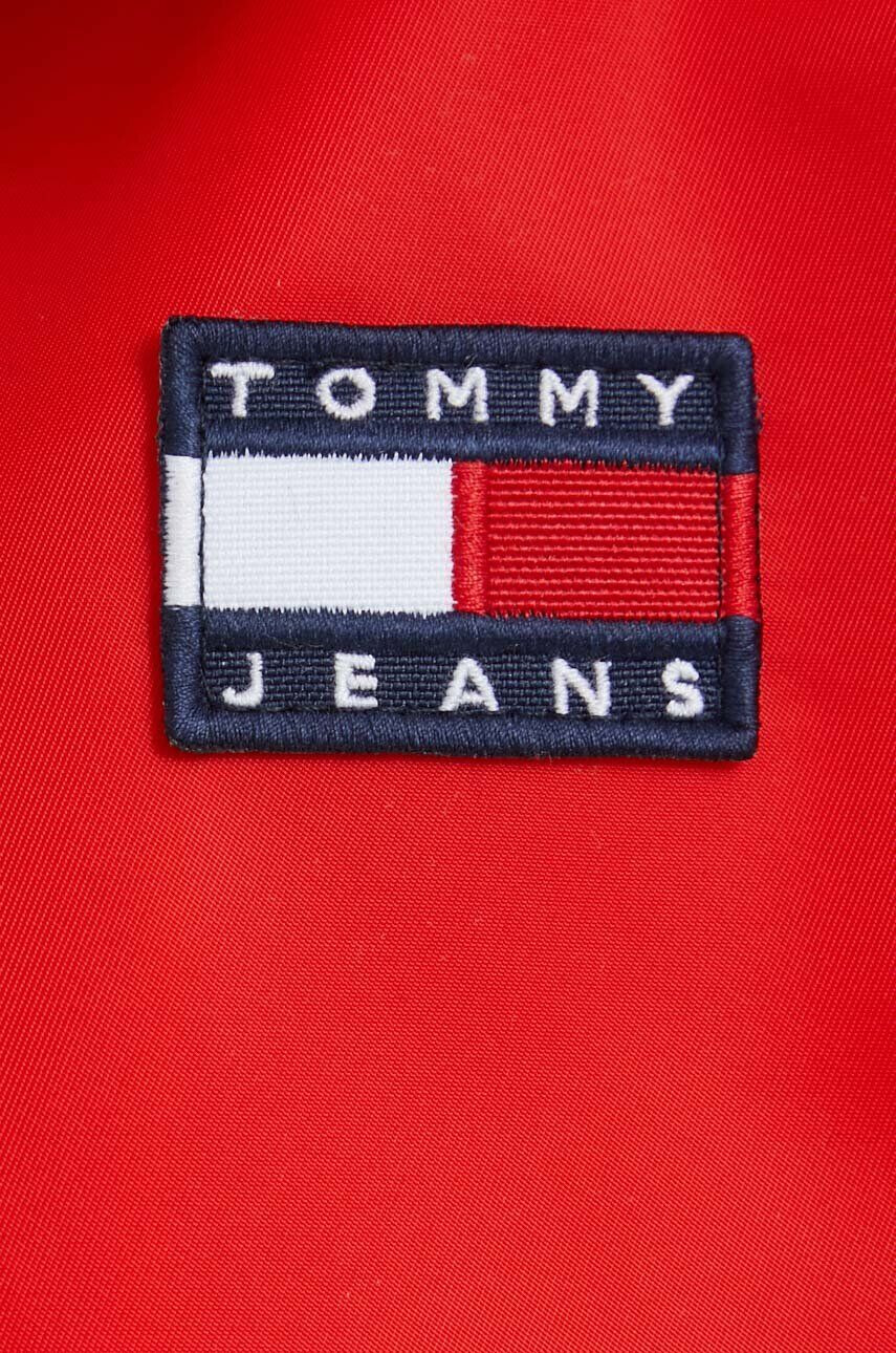 Tommy Jeans Яке в червено с преходна изолация - Pepit.bg