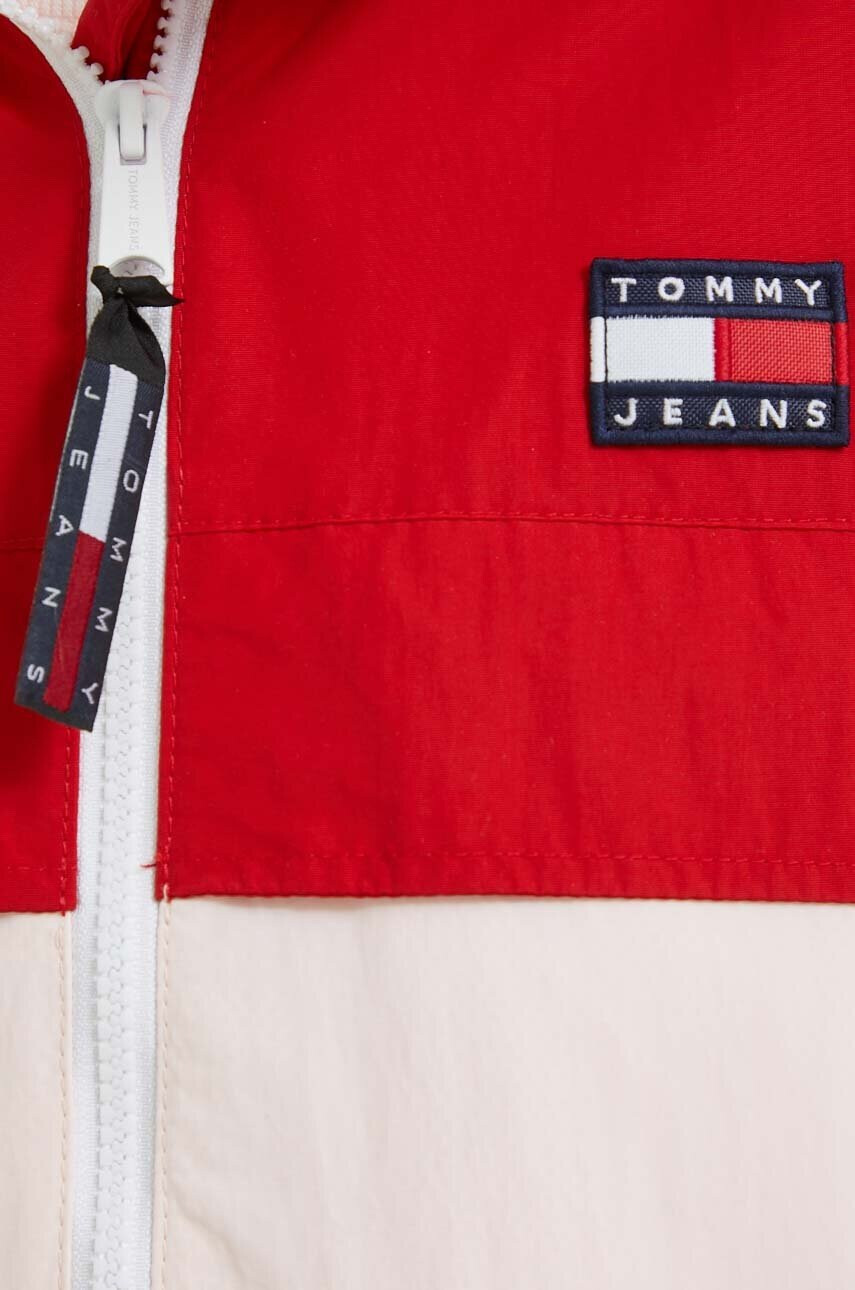 Tommy Jeans Яке в червено с преходна изолация - Pepit.bg