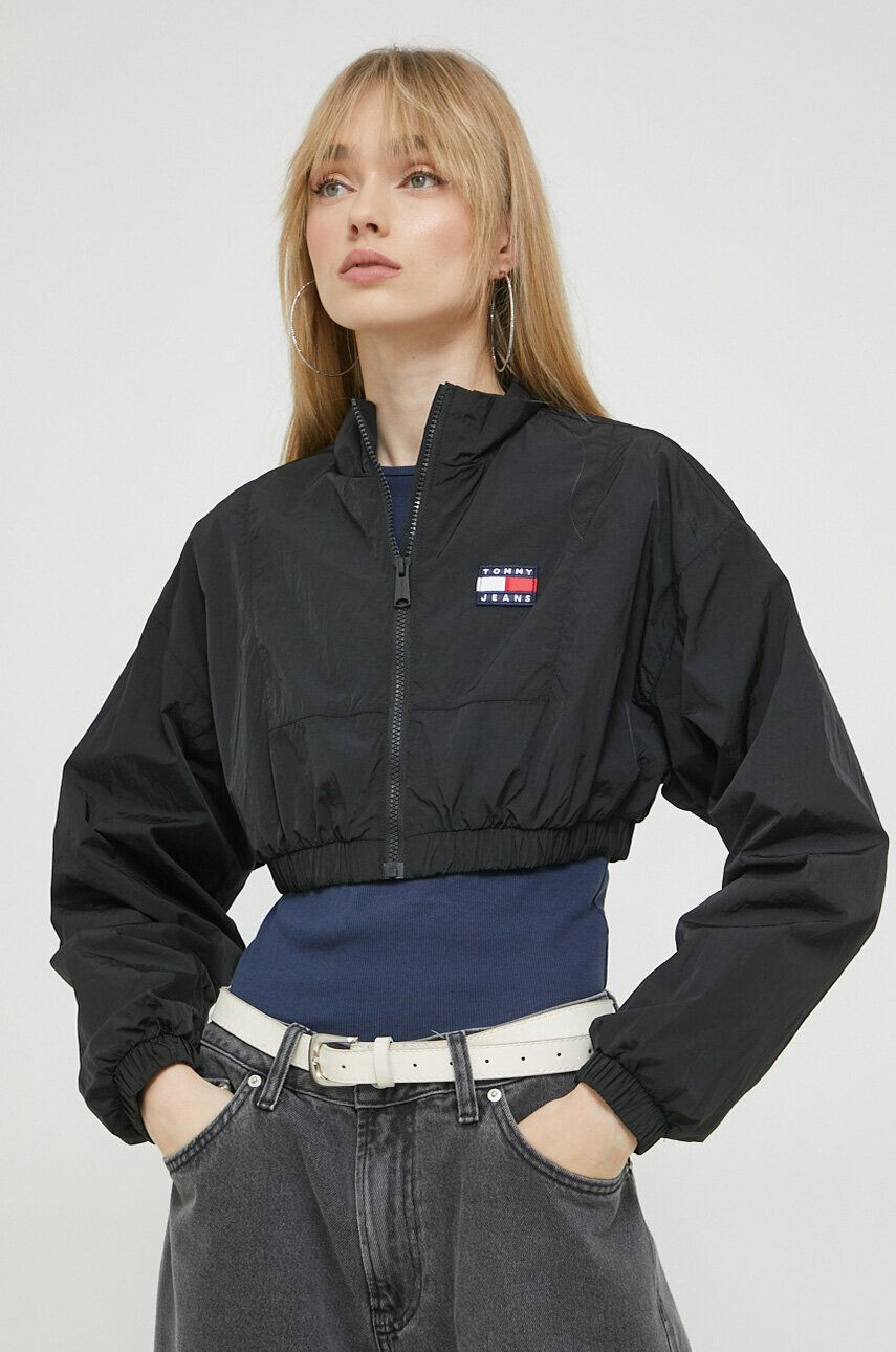 Tommy Jeans Яке в черно с преходна изолация - Pepit.bg