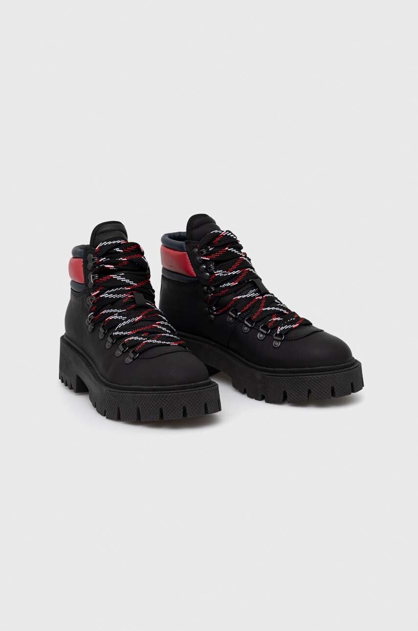 Tommy Jeans Кожени кубинки в черно с платформа - Pepit.bg