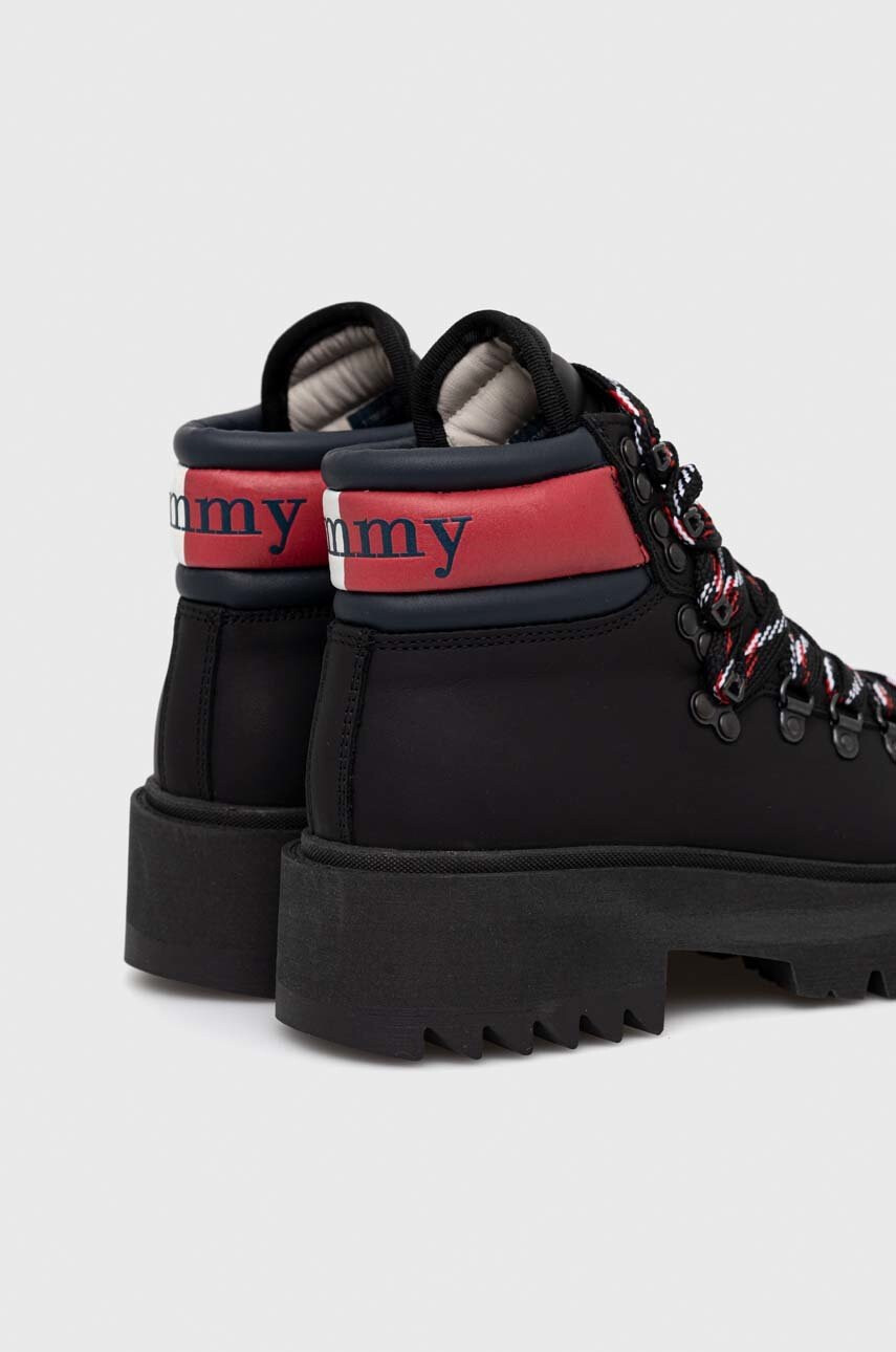 Tommy Jeans Кожени кубинки в черно с платформа - Pepit.bg