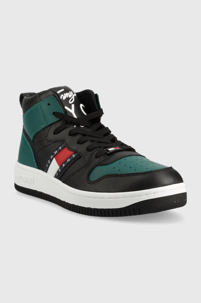 Tommy Jeans Кожени маратонки Leather Mid Cut Basket в черно - Pepit.bg