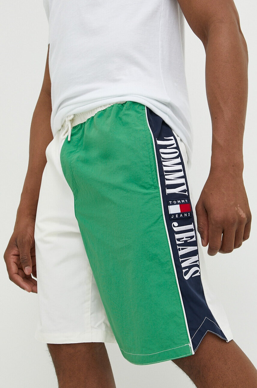 Tommy Jeans Къс панталон в зелено - Pepit.bg