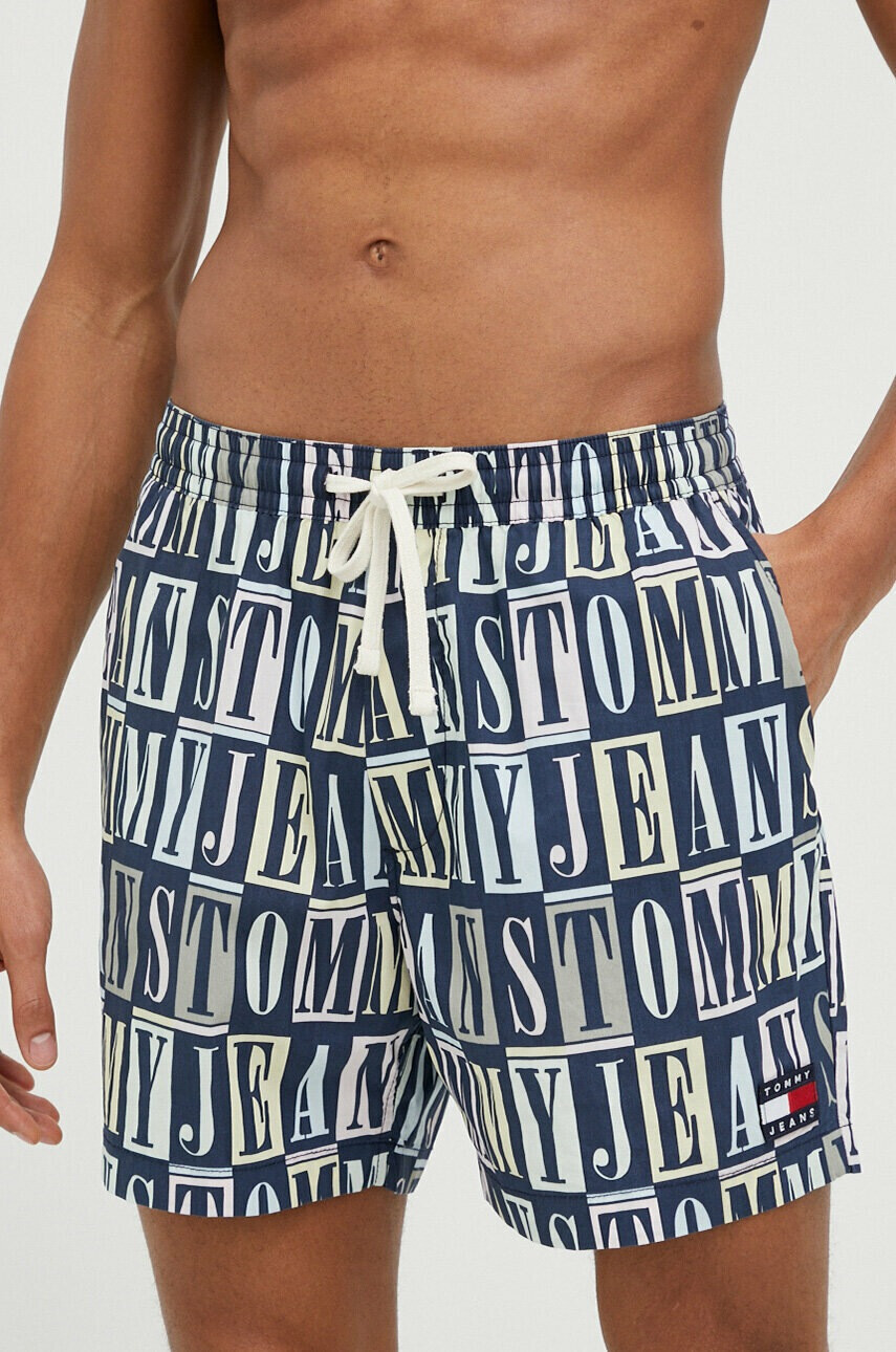 Tommy Jeans Къс панталон в черно - Pepit.bg