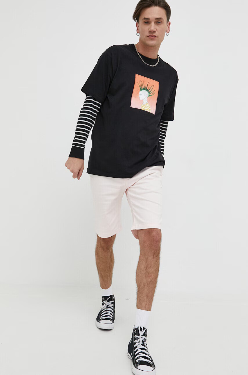 Tommy Jeans Къс панталон в розово - Pepit.bg