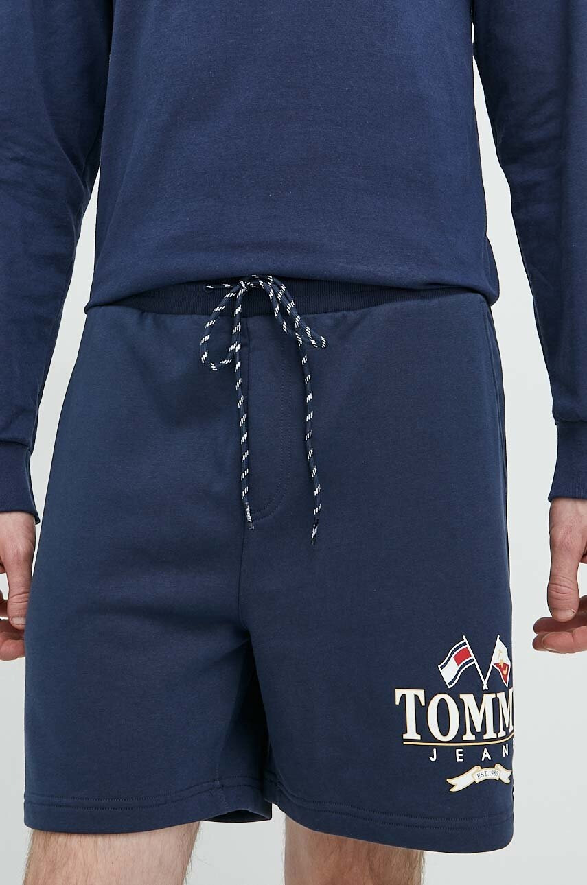 Tommy Jeans Къс панталон - Pepit.bg