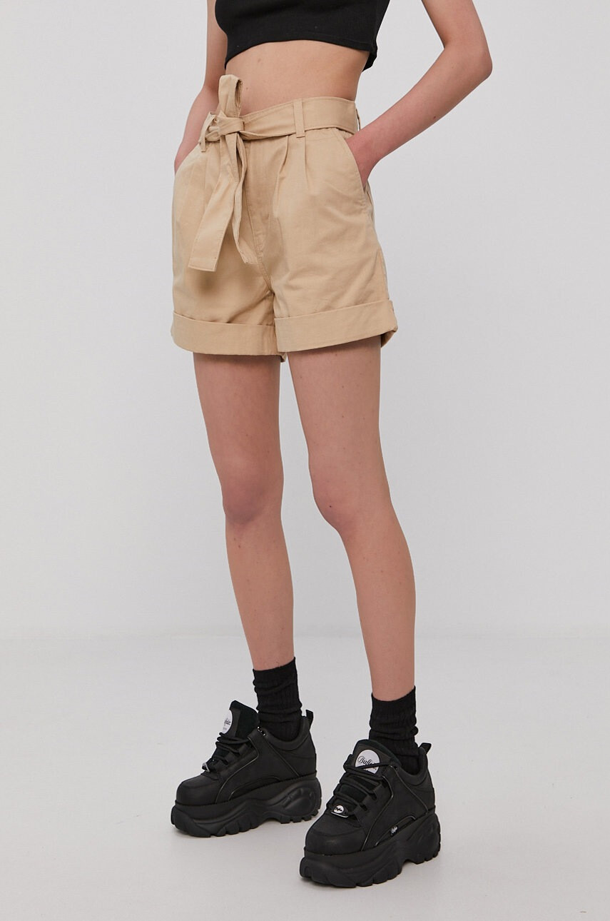 Tommy Jeans Къс панталон - Pepit.bg