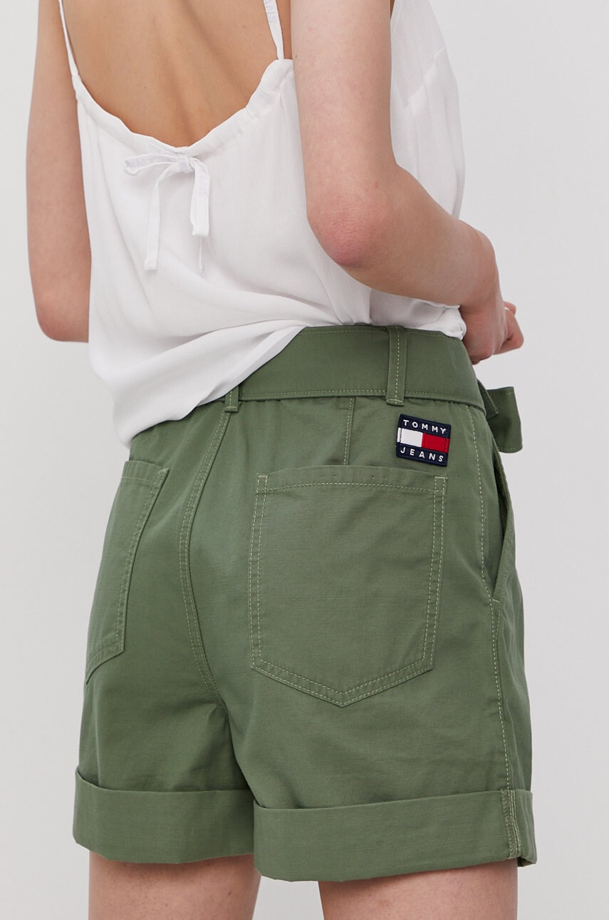 Tommy Jeans Къс панталон - Pepit.bg