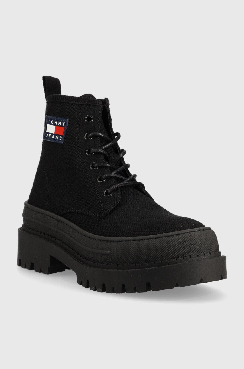 Tommy Jeans Кубинки Foxing Boot в черно с платформа - Pepit.bg