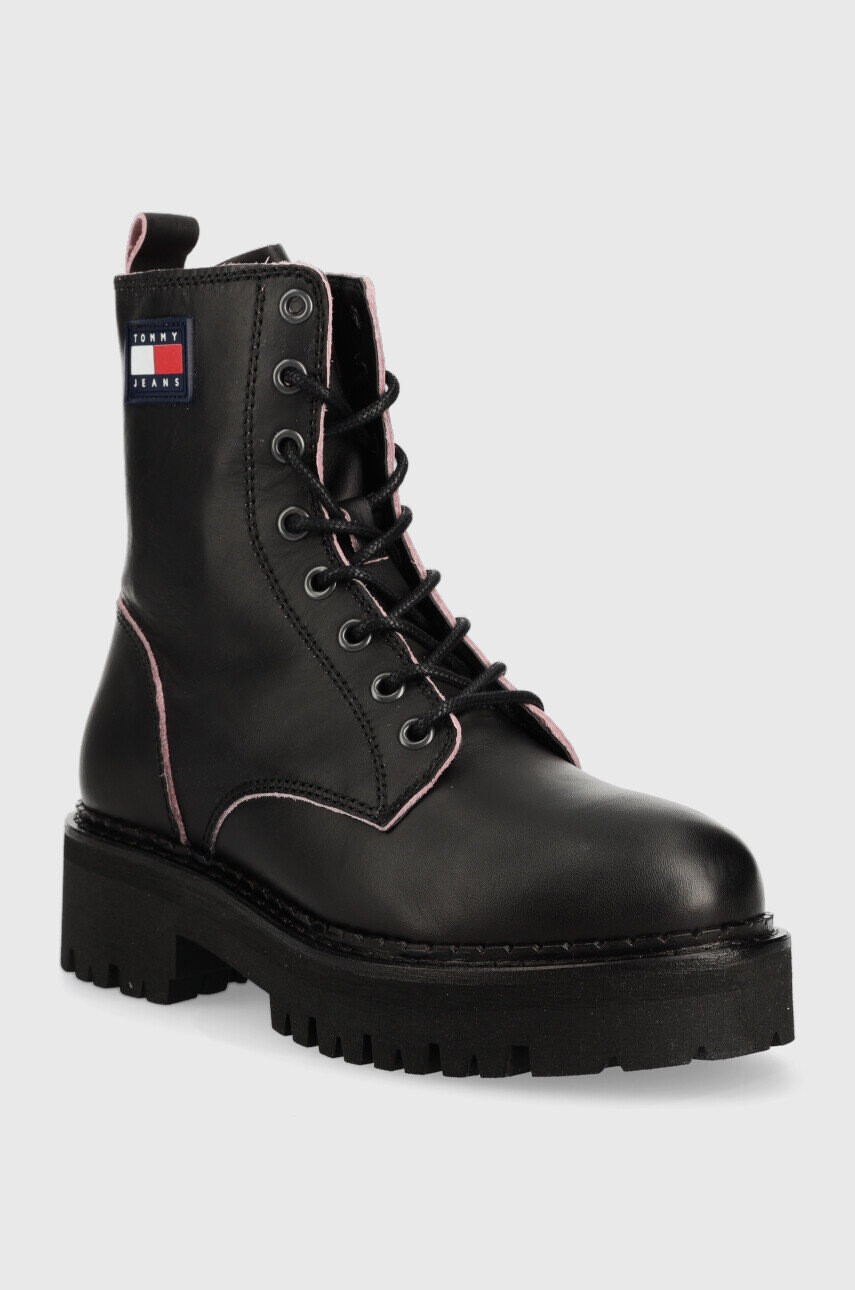 Tommy Jeans Кубинки Urban Piping Boot в черно с платформа - Pepit.bg