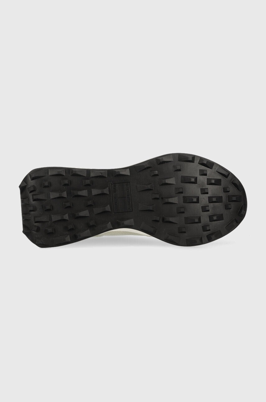 Tommy Jeans Маратонки RUNNER OUTSOLE в бежово EM0EM01176 - Pepit.bg