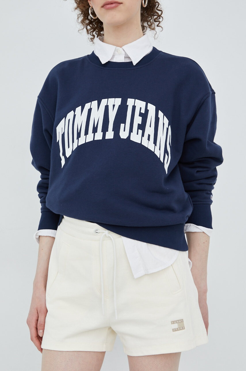 Tommy Jeans Памучен къс панталон - Pepit.bg