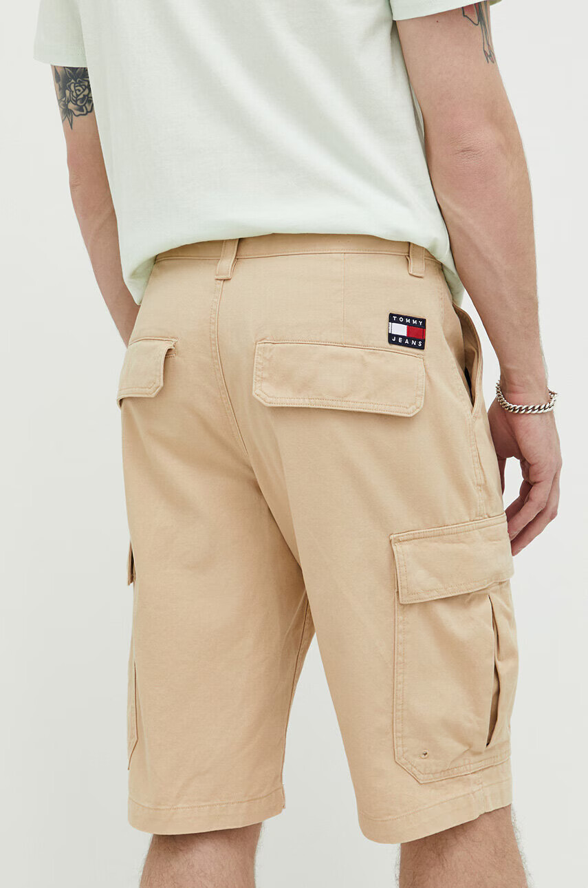 Tommy Jeans Памучен къс панталон в черно - Pepit.bg