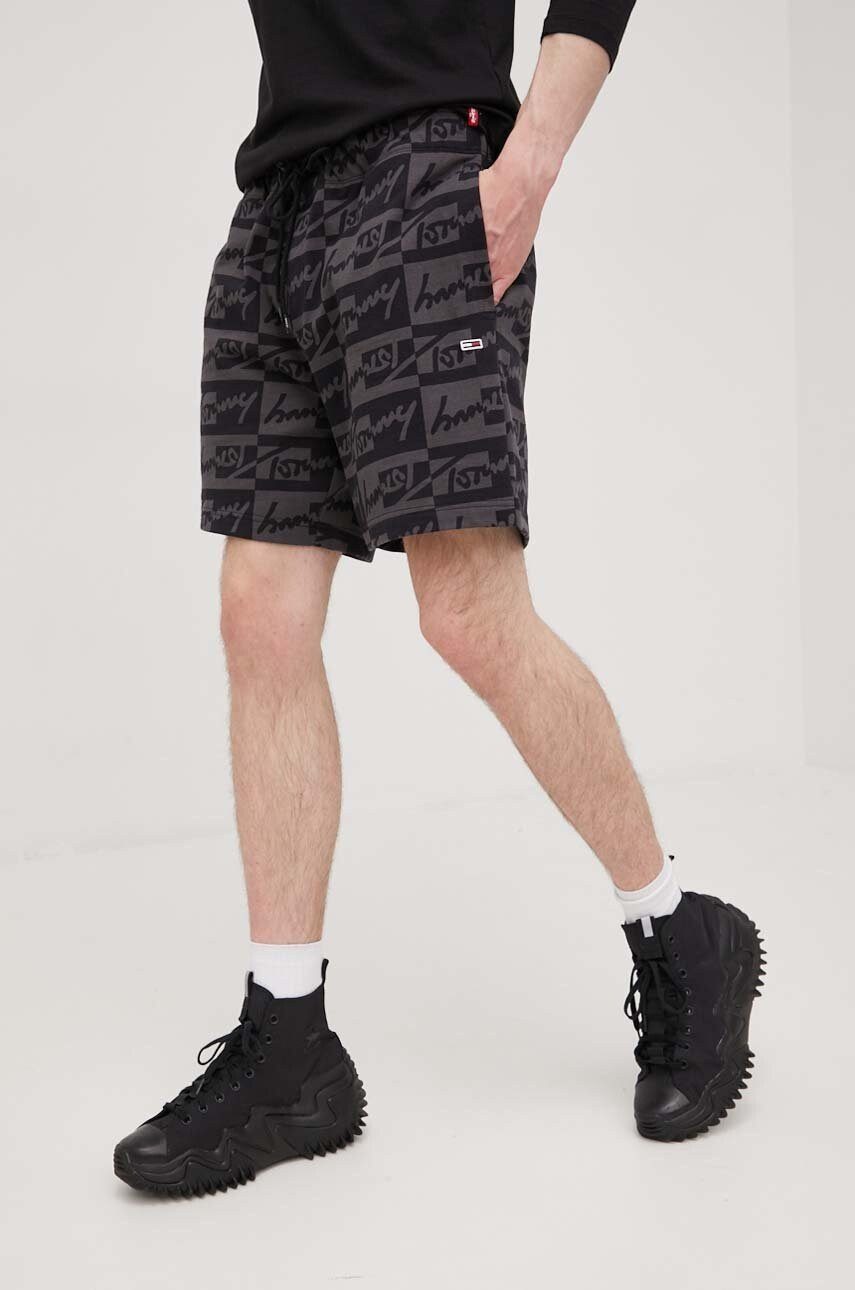 Tommy Jeans Памучен къс панталон - Pepit.bg
