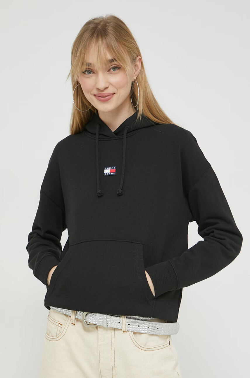 Tommy Jeans Памучен суичър в черно с качулка с апликация - Pepit.bg
