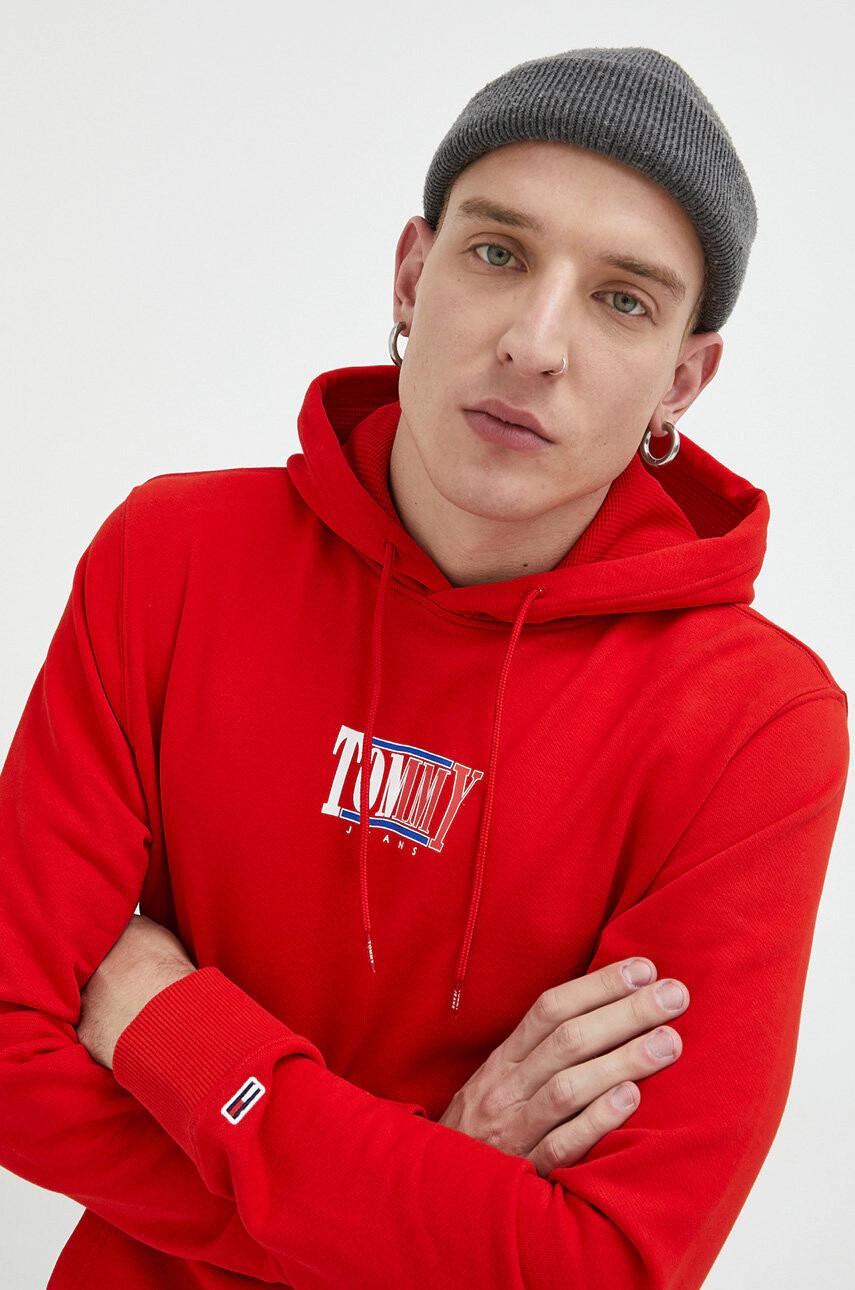 Tommy Jeans Памучен суичър в червено с принт - Pepit.bg