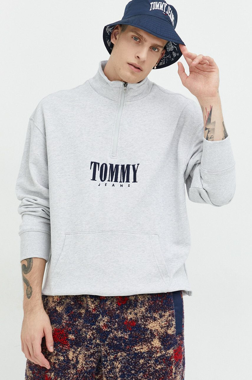 Tommy Jeans Памучен суичър в сиво меланж на - Pepit.bg