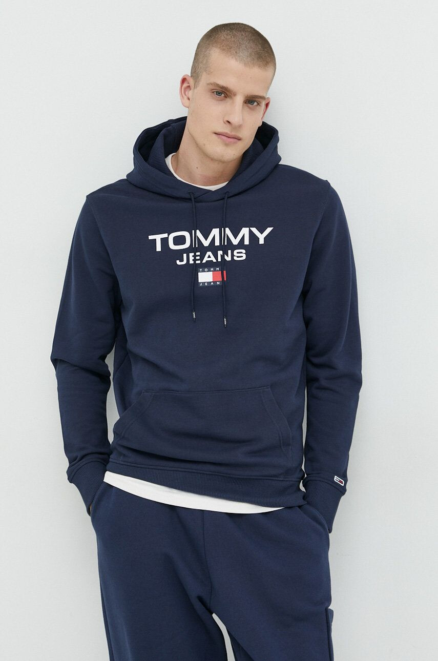 Tommy Jeans Памучен суичър в тъмносиньо с качулка с апликация - Pepit.bg