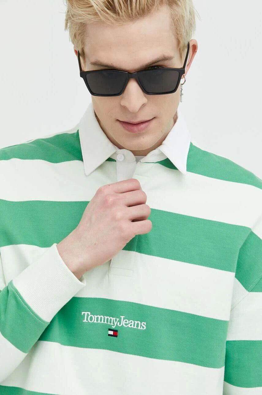 Tommy Jeans Памучен суичър в зелено с десен - Pepit.bg
