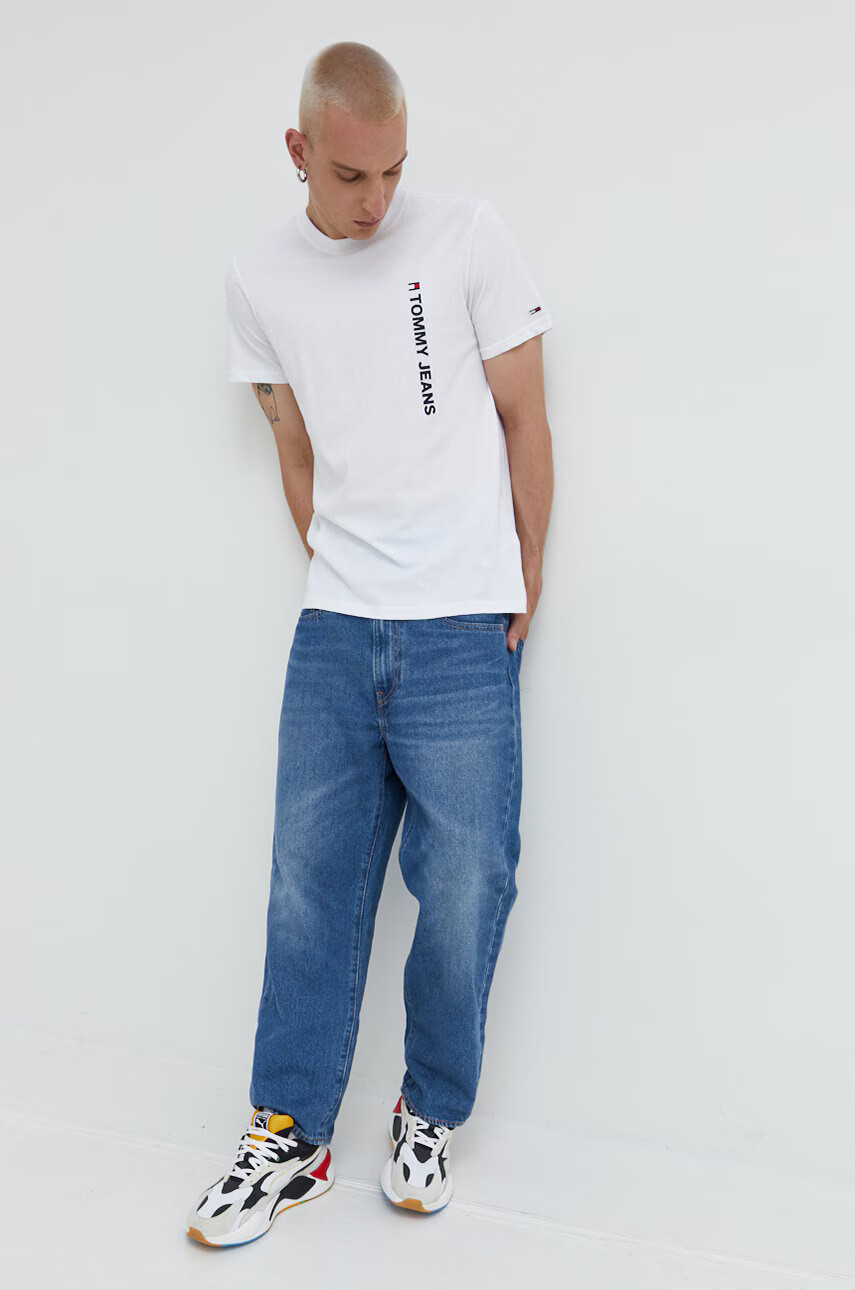 Tommy Jeans Памучна тениска в черно с принт - Pepit.bg